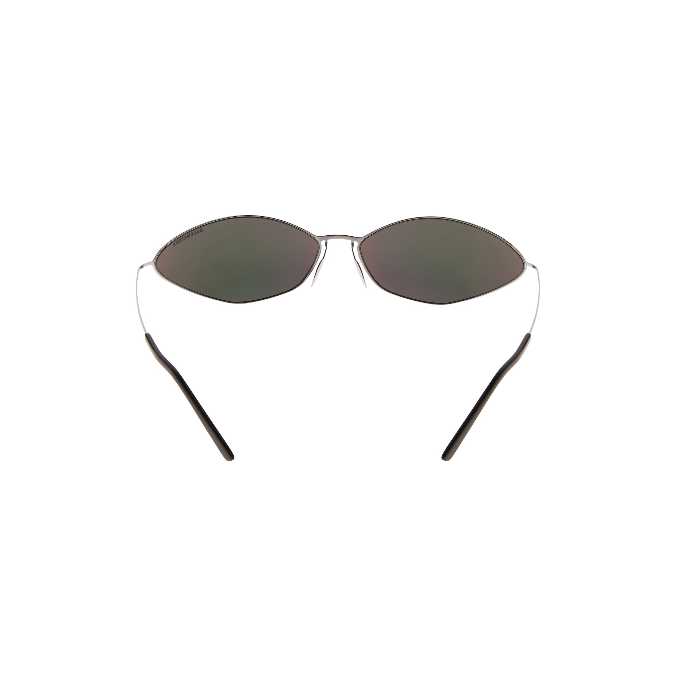 Malibu Round Sunglasses in Silver - Image 3
